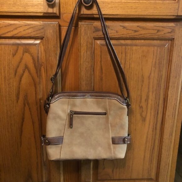Born Concepts (BOC) Brown /tan two tone purse - Picture 2 of 5